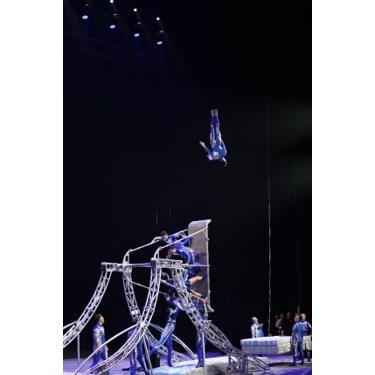 © Flic Flac NB GmbH | Bildunterschrift:
Weltberühmte Akrobatik-Gruppe aus China auf der XXL Russian Swing